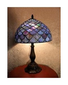 Warehouse of Tiffany Tiffany-style Fish Scale Table Lamp