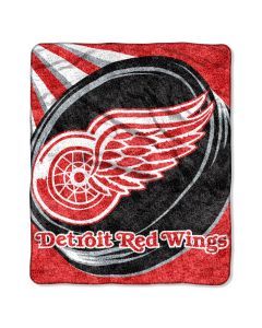 The Northwest Company Red Wings  50x60 Sherpa Throw
