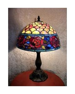Warehouse of Tiffany Tiffany-style Rose Table Lamp
